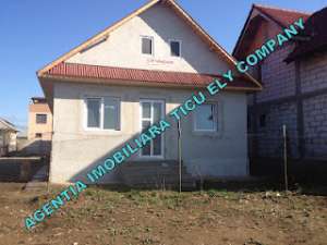 Vindem casa in Navodari 10*