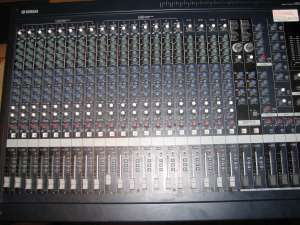 Vand Mixer Yamaha MG24/14 fx
