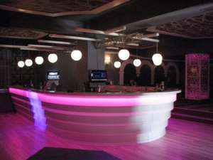 VAND MOBILIER CLUB ,   DECORATIUNI ,   AMENAJARE