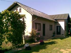Vand/Schimb avantajos casa 5 cam,   100 mp,   Ors Baicoi - Prahova cu apartament Bucuresti/Ploiesti 