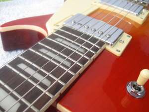 Vand Chitara Electrica HBL400CS Les Paul + Amplificator 480 lei