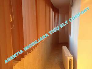 Vindem apartament in Navodari 17;