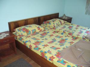 cabana de inchiriat pe Valea Avrigului