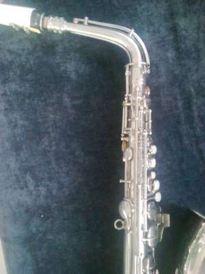 Vand saxofon   CONN (in do,  C melodi?)