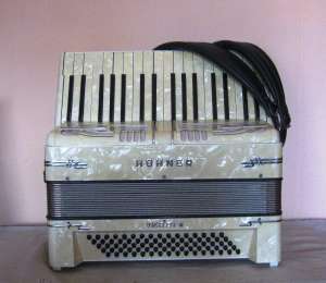 VAND Hohner 80 Basi