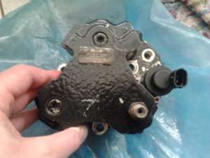 vand pompa inalta presiune bmw dodge mercedes