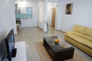 Cazare apartament 3 camere 1 mai 2012 Mamaia