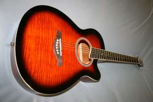 GHITARA ACUSTICA