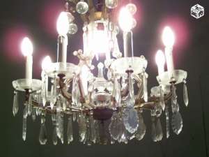 lustra imensa cristal anul 1920