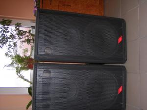 vand  2 boxe Proel de 400wRMS,    bass de 15 toli in stare fb