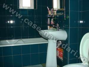Vand apartament 2 camere Navodari