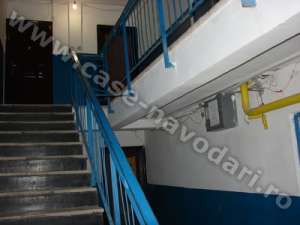 Vand apartament 2 camere Navodari