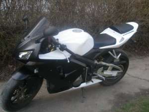 HONDA CBR 600 RR