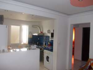 INCHIRIEZ SAU VIND APARTAMENT 3 CAMERE