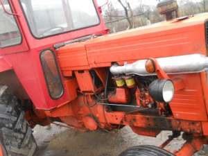 tractor agricol