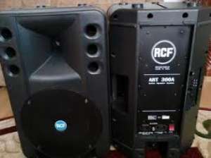 vand boxe active rcf art 300a 2x400w