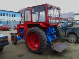 VIND TRACTOR U 651 DT 4X4 ECHIPAT FORESTIER