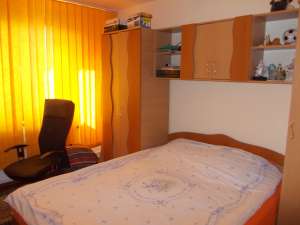 Apartament 3 camere 2bai