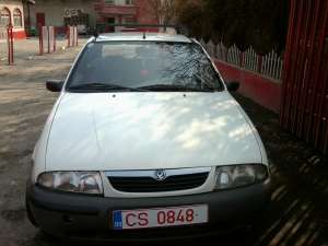 Mazda121, 1, 3 Benzina