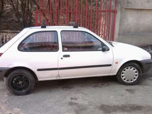 Mazda121, 1, 3 Benzina