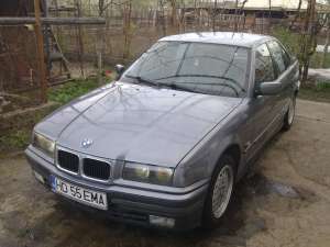 VIND BMW 318 TDS