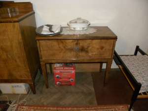 Mobilier bidermeier combinat cu modern Unicat!
