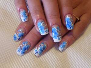 Manichiura gel Salon gara