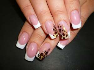 Manichiura gel Salon gara