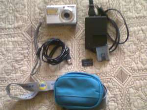 Vand camera video SONY CYBER-SHOT DSC S 750