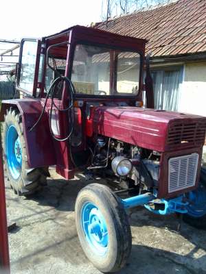 OCAZIE Tractor U445