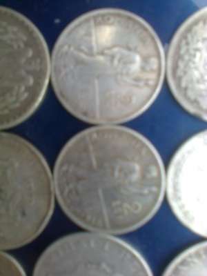 10 monede AG romanesti +50 straine la alagere