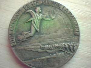 vand medalie argint cu inscriptia IN AMINTIREA INALTATORULUI AVANT 1913