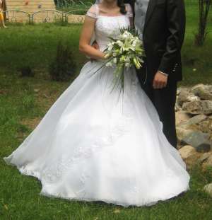 Vand rochie de mireasa Unique bride