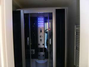 vand ieftin apartament de Lux