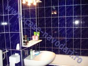 De vanzare apartament 3 camere,   Navodari peco
