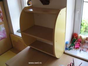 Camera tineret Comsa
