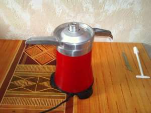 Separator de smantana electric