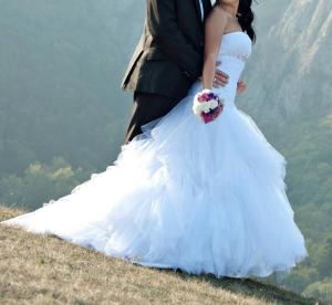 Vand rochie de mireasa