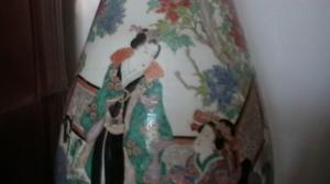 VIND O PERECHE DE VASE DECORATIVE:"Japanese Cloisonné"