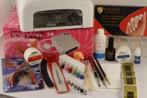 Vand set unghii French Avantaj Complet