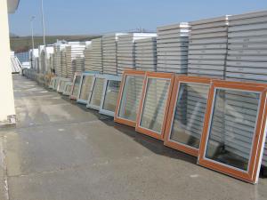 MESE LEMN MASIV SI FERESTRE TERMOPAN IMPORT GERMANIA