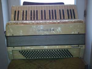 acordion hohner vc 120basi