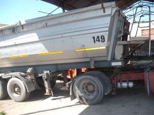 vand ansamblu bascula iveco cursor+semiremorca