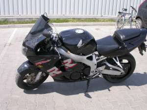 honda cbr 919 rr