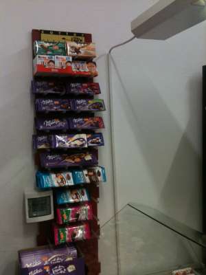 Vitrine frigorifice,      rafturi frig,      camere frig,      agregate,     climatizare,     frig i