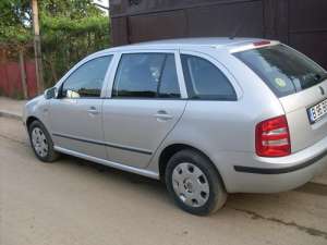 VAND URGENT SKODA FABIA COMBI SAU SCHIMB CU AUTO AVARIAT+DIFERENTA