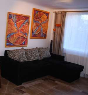 schimb apartament lux  3 camere cu casa zona strada  olteniei sau calea adevarului