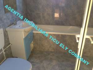 Vindem apartamente in Navodari 1/1