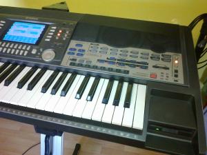vand sau schimb clapa yamaha psr 9000