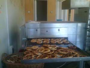 cuptor covrigi + aparatura patiserie